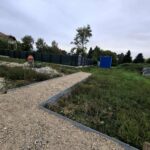 Работы по благоустройству прихрамовой территории в Хевизе возобновлены. 22-27 сентября 2025