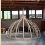 Строительство Хевизского храма. Изготовление деревянного каркаса для шлемовидного купола