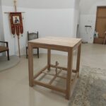 Установка постоянного престола в алтаре Хевизского храма